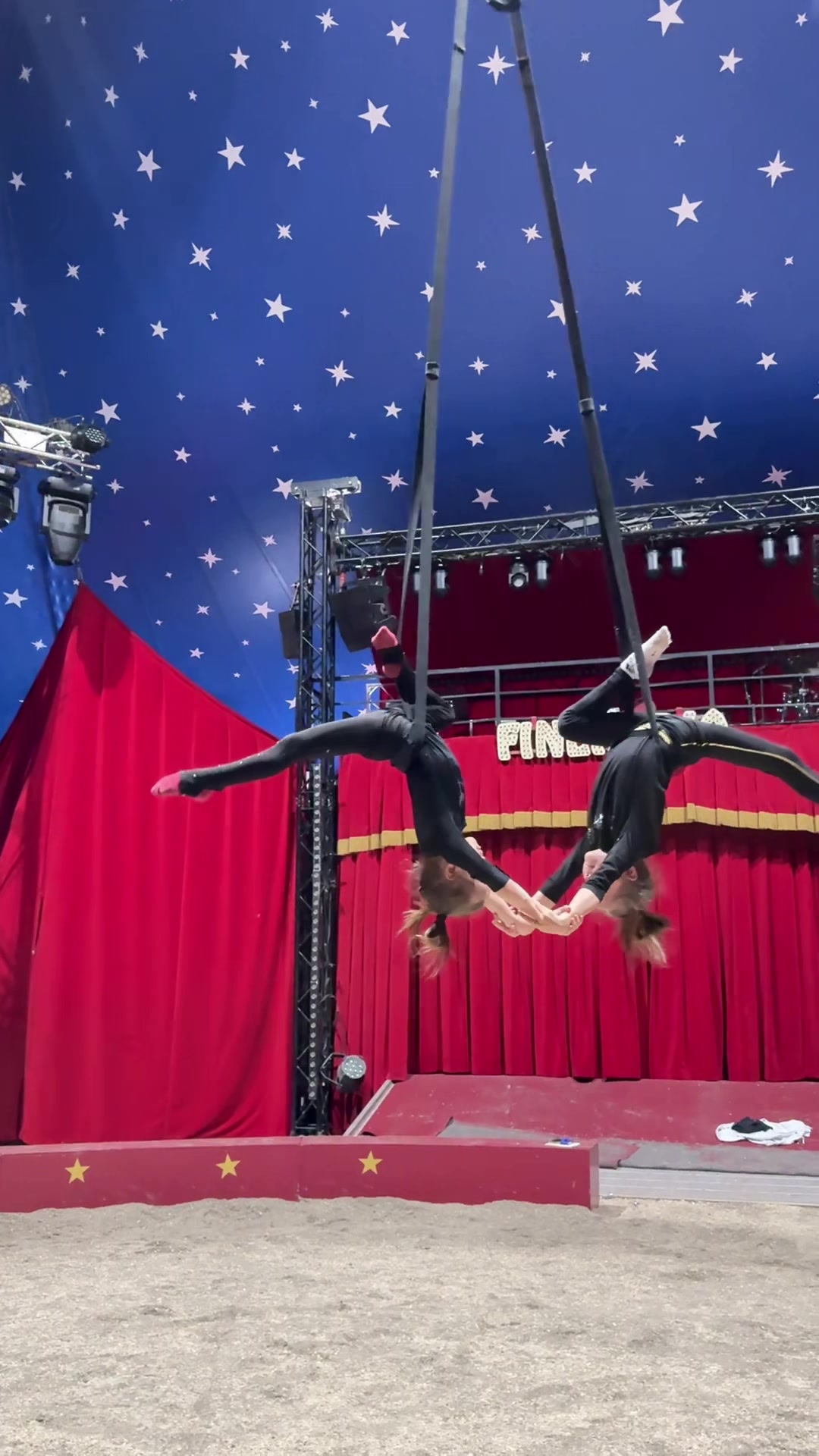 @wow_family_circus