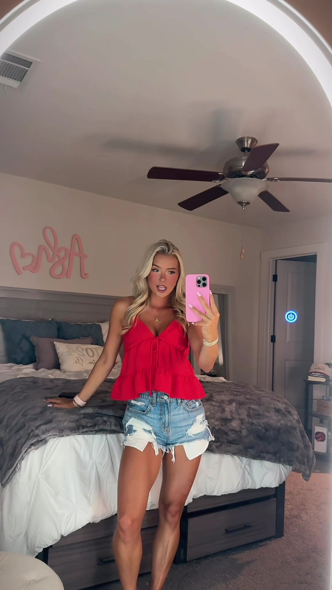 @ASH🦋