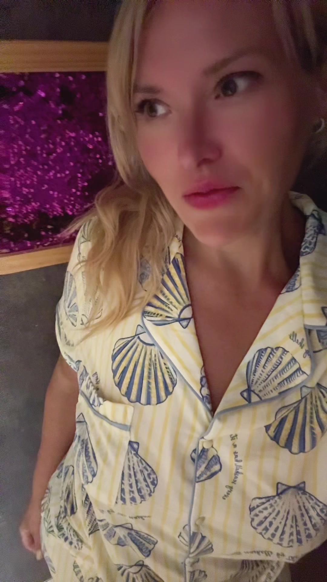 @Anika_Carina🦅