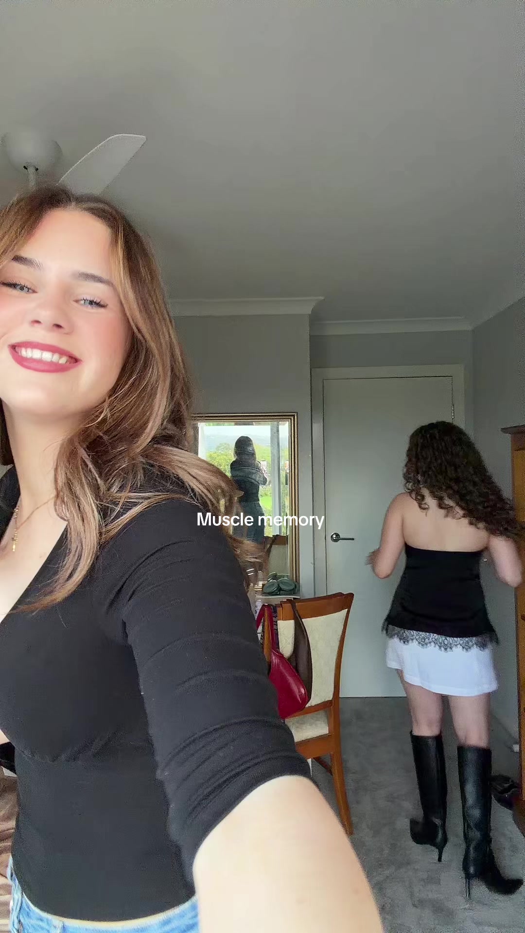 @IZZYTRODD