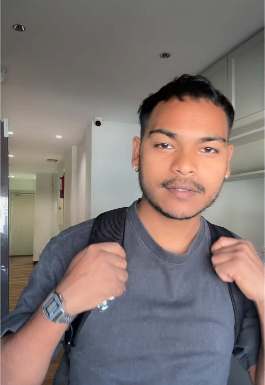 @𝐑.𝐑 𝐏𝐚𝐫𝐢𝐲𝐚𝐫😎