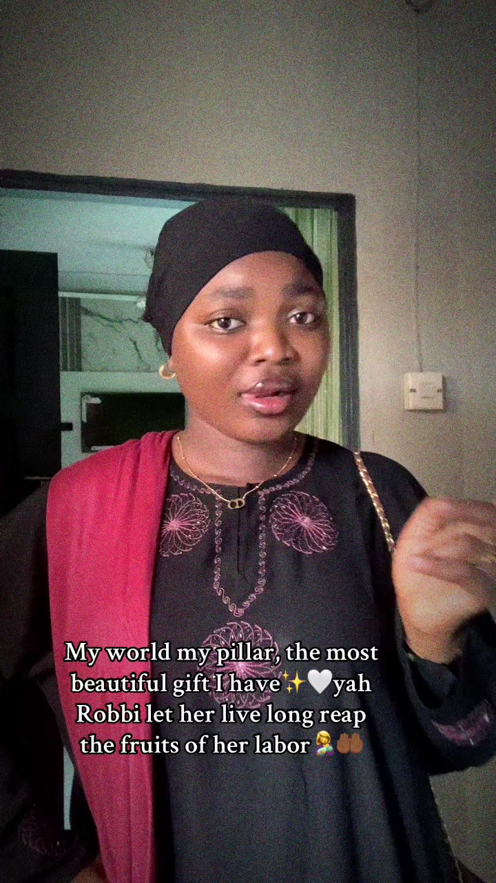 @Meenah🥺🌸
