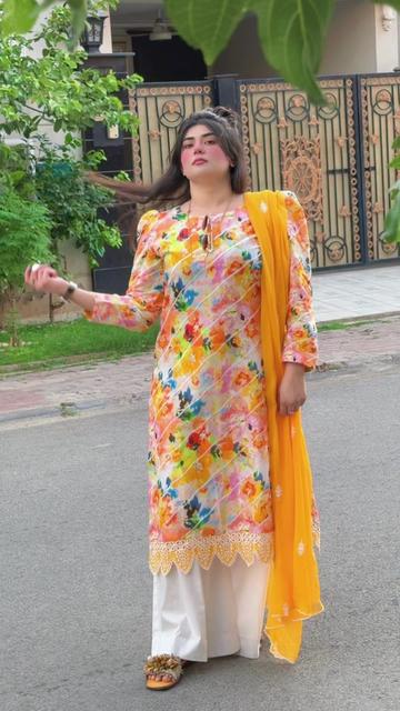 @Farah khan