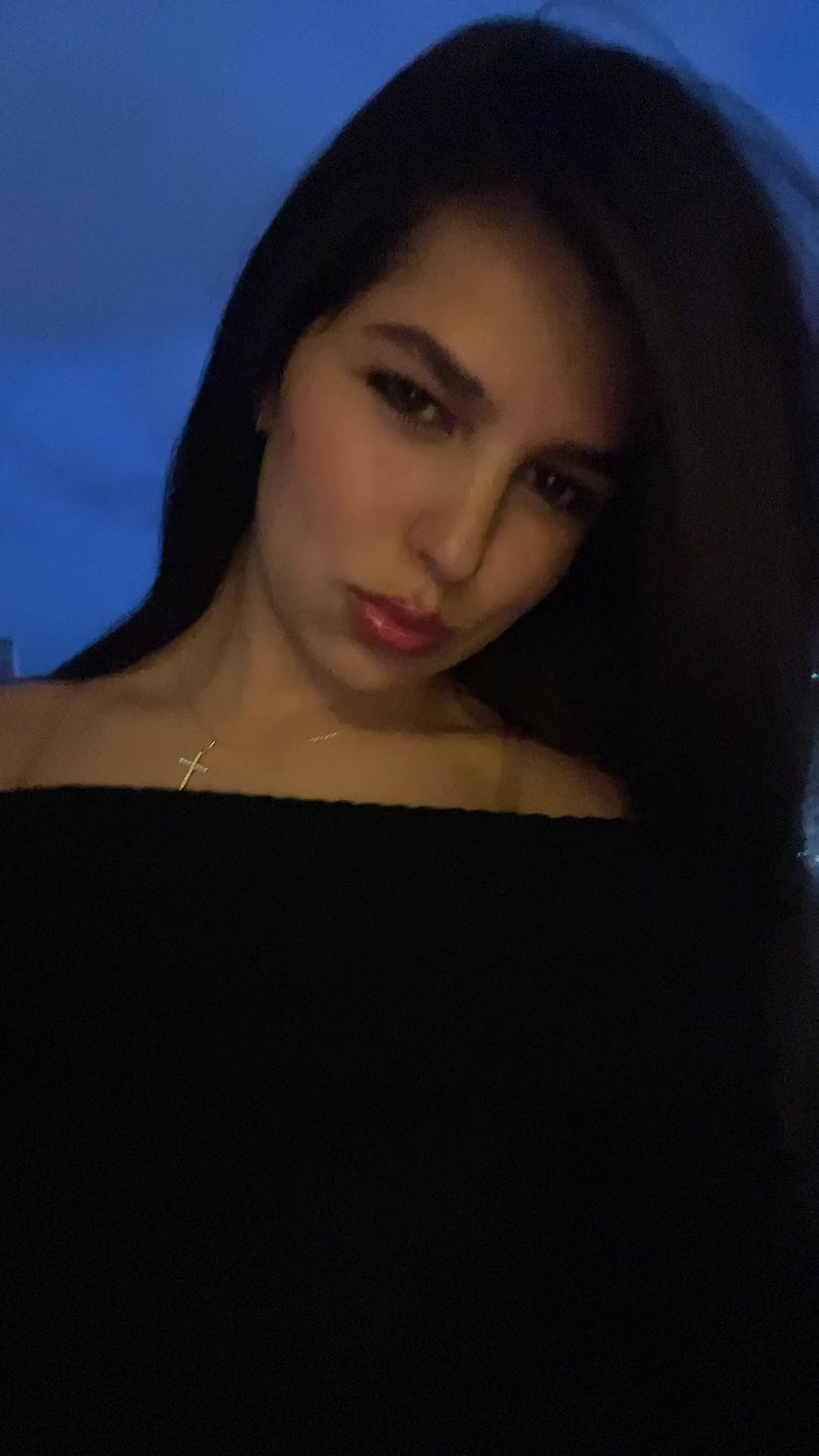 @𝖊𝖒𝖎𝖑𝖞