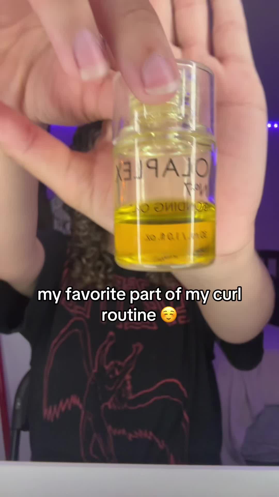 @<