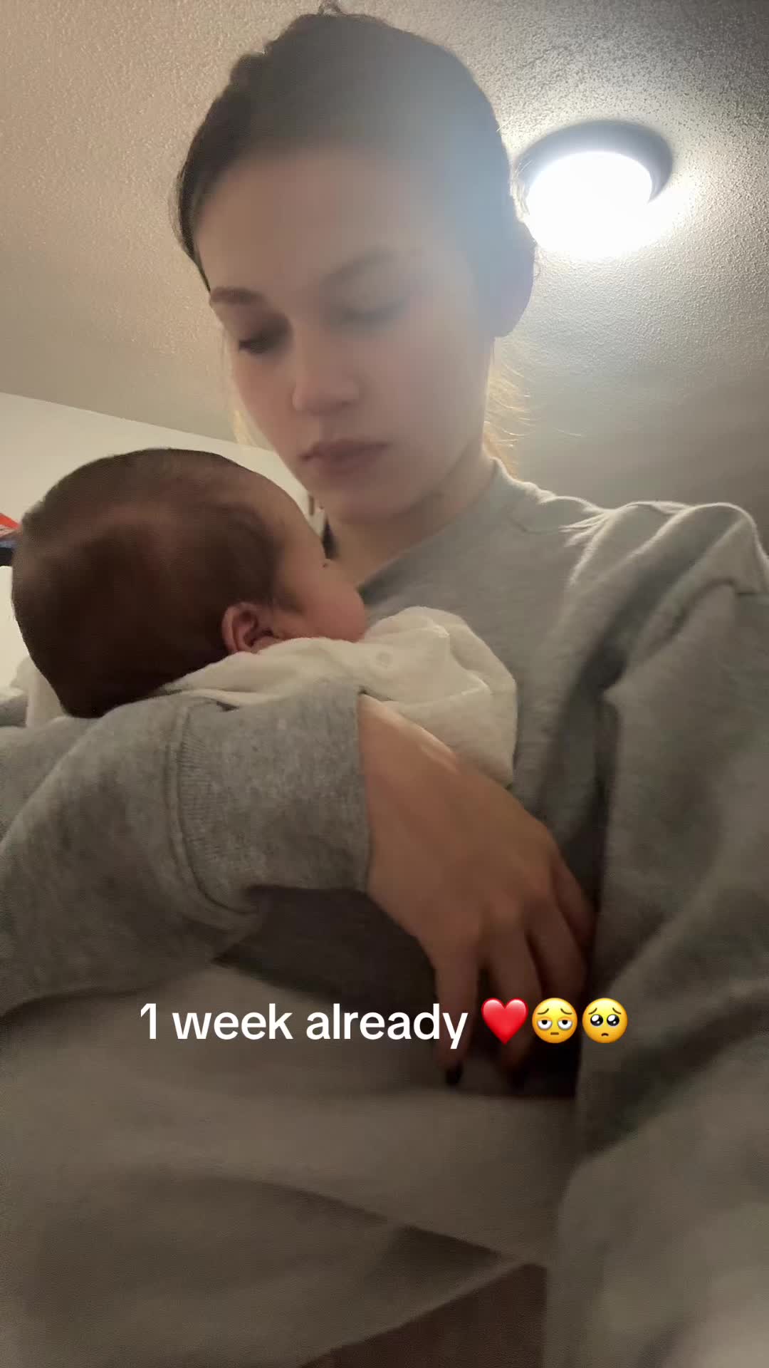 @Emily •mama of 2💙🩷SAHM🫡
