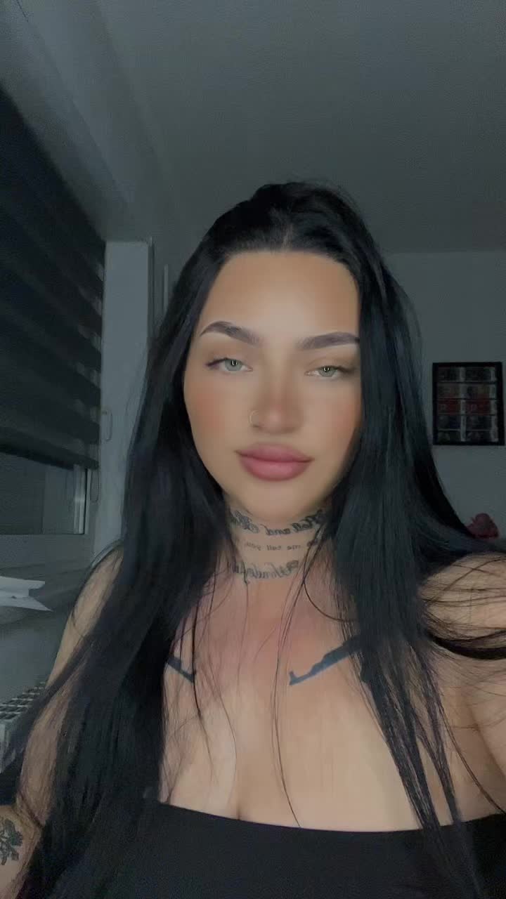@ILoveMyFiancee👩🏻&zwj;❤️&zwj;👩🏻