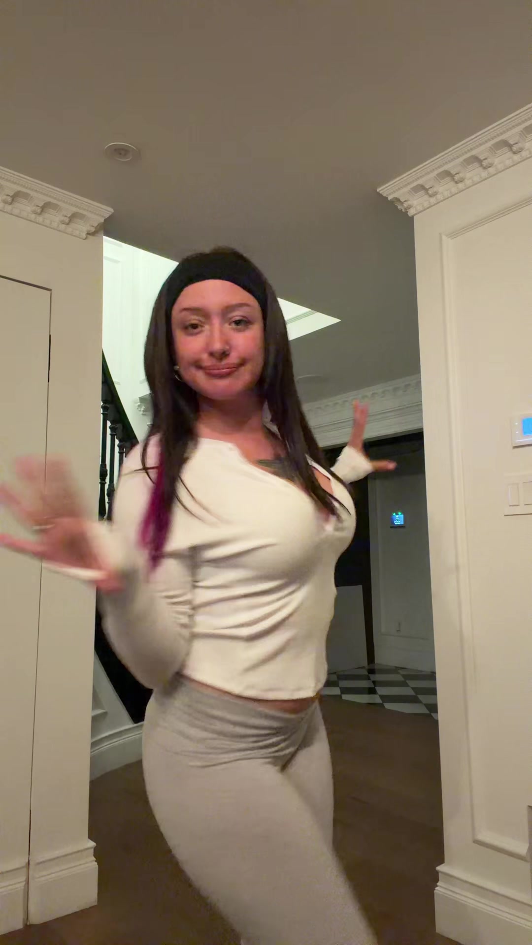 @Natasha