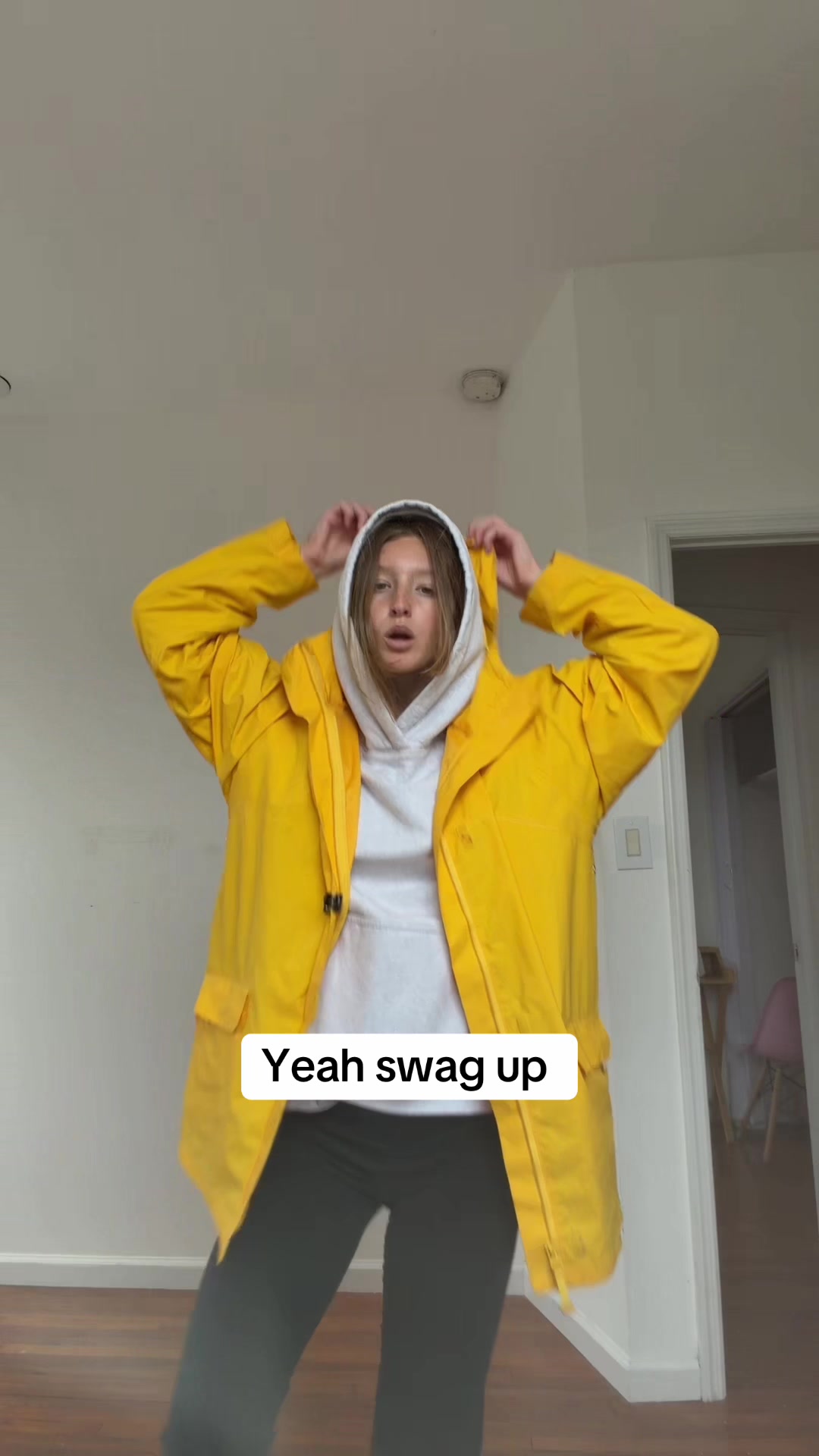 @Bella