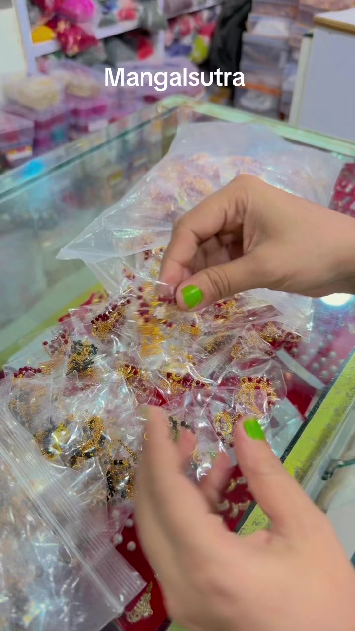 @Arohipandey💅