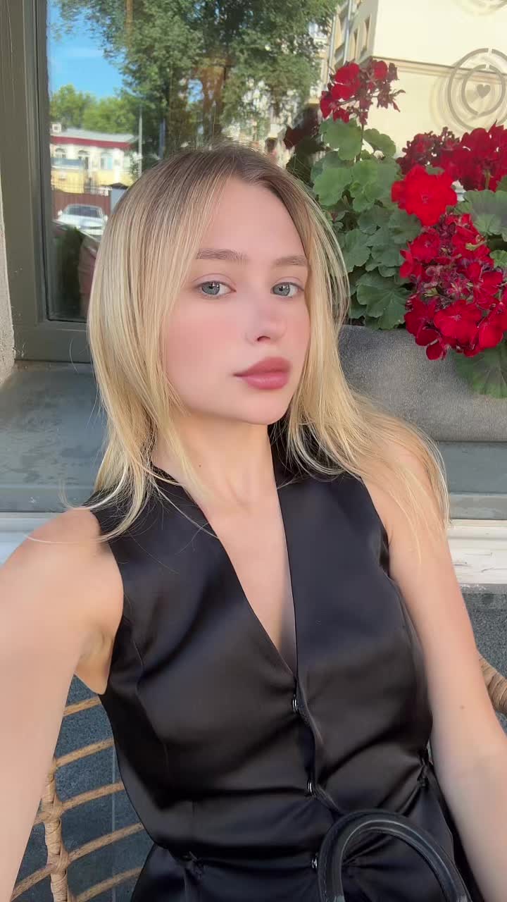 @Виктория
