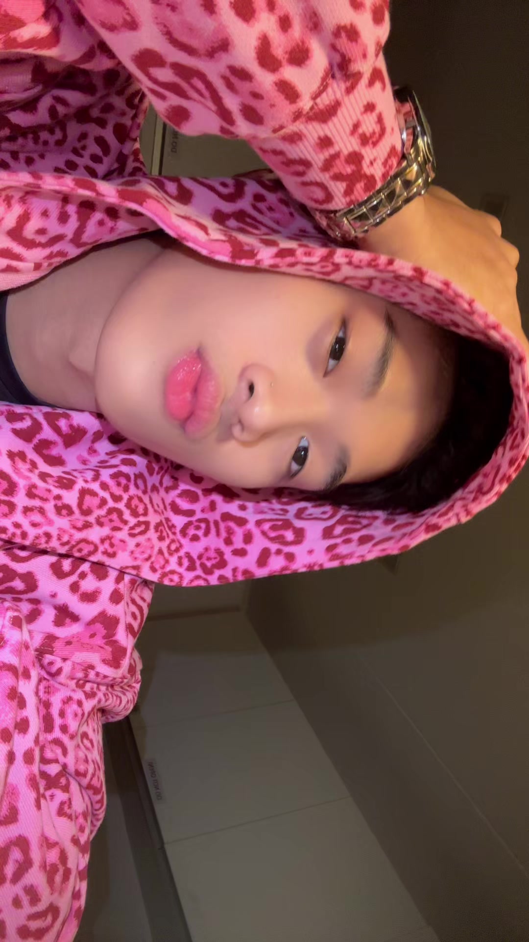@AKX3.