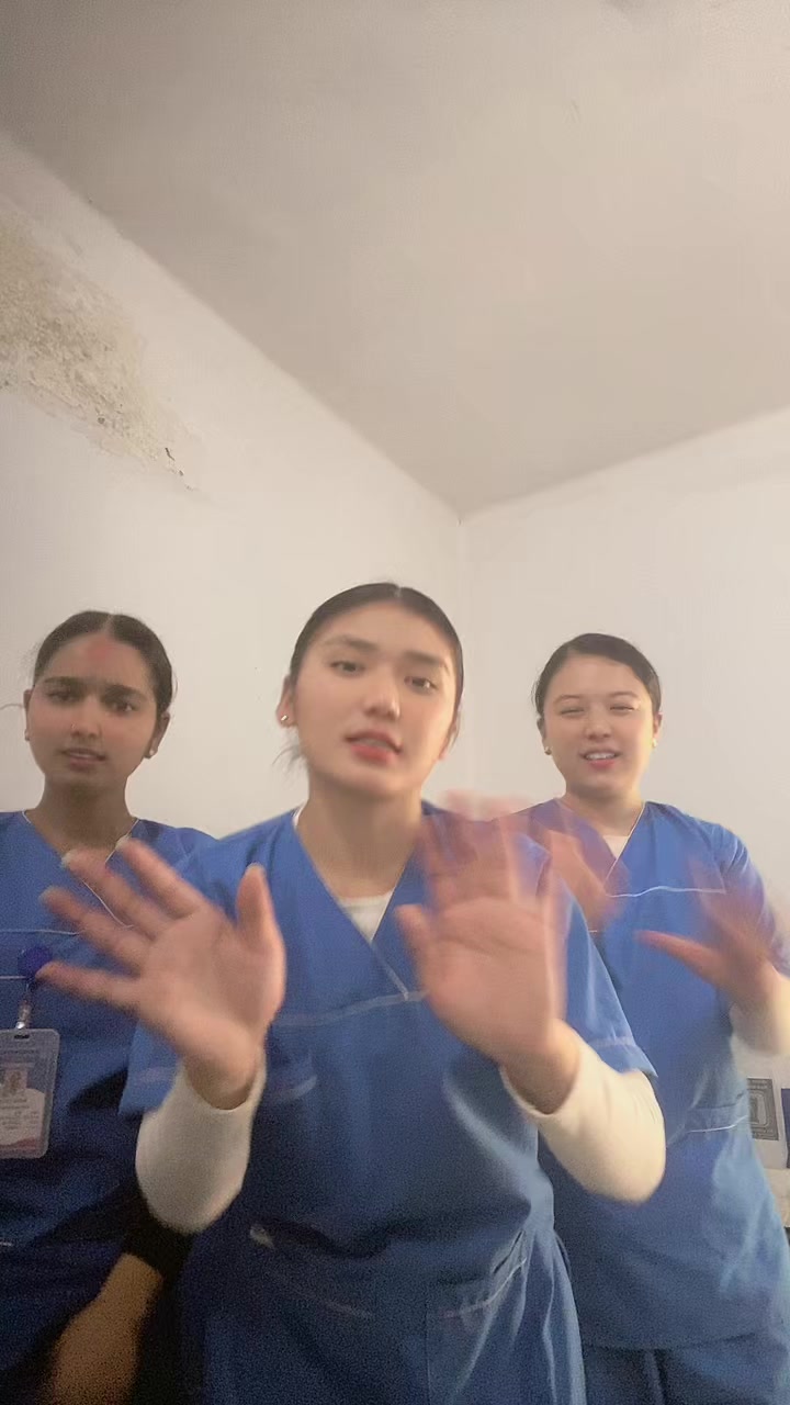 @सुष्मिता 💜🕊️