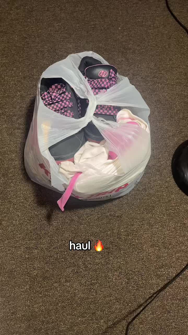 @🥰