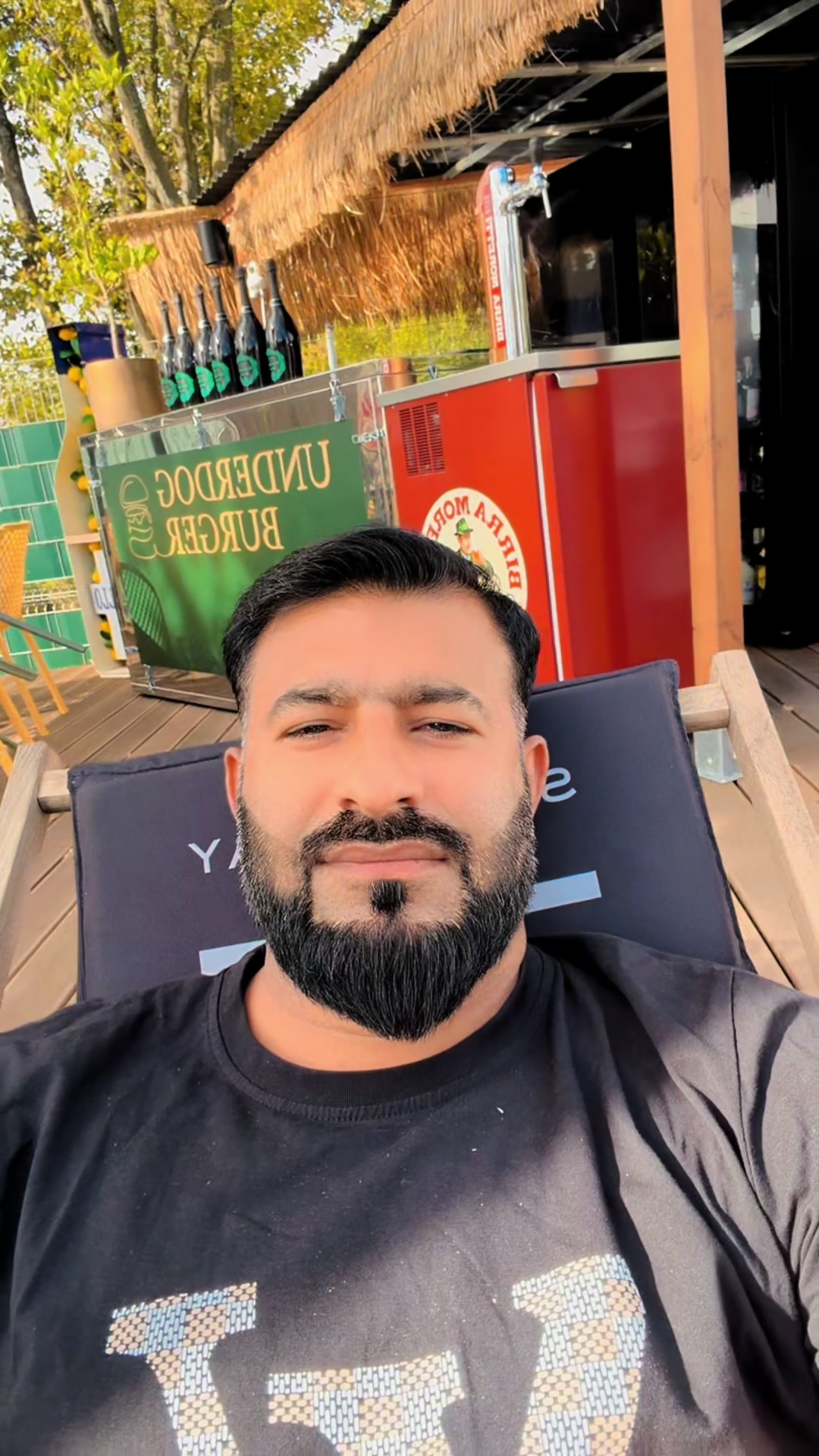 @Qaisar ChaudhaY🇩🇪🦅💶804