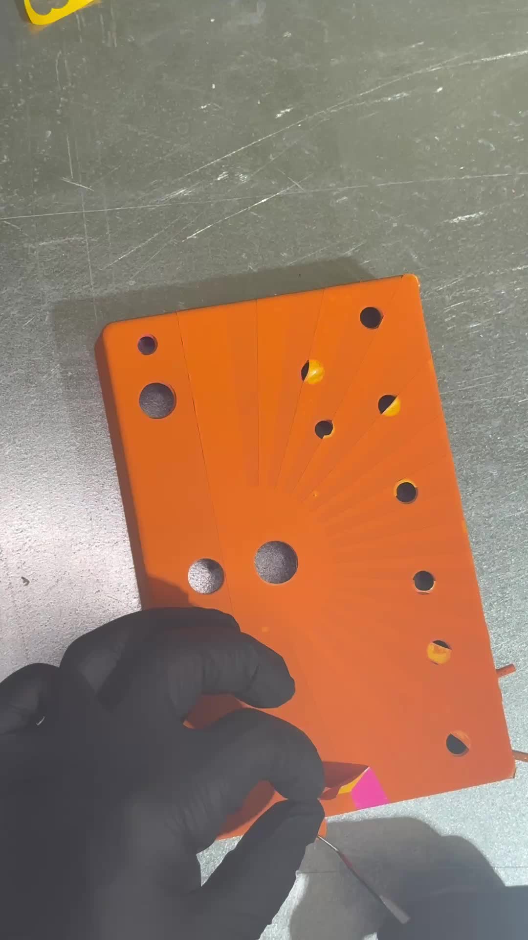 @Selltronics