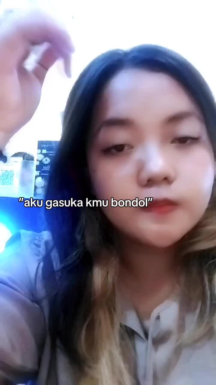 @dek~putrii
