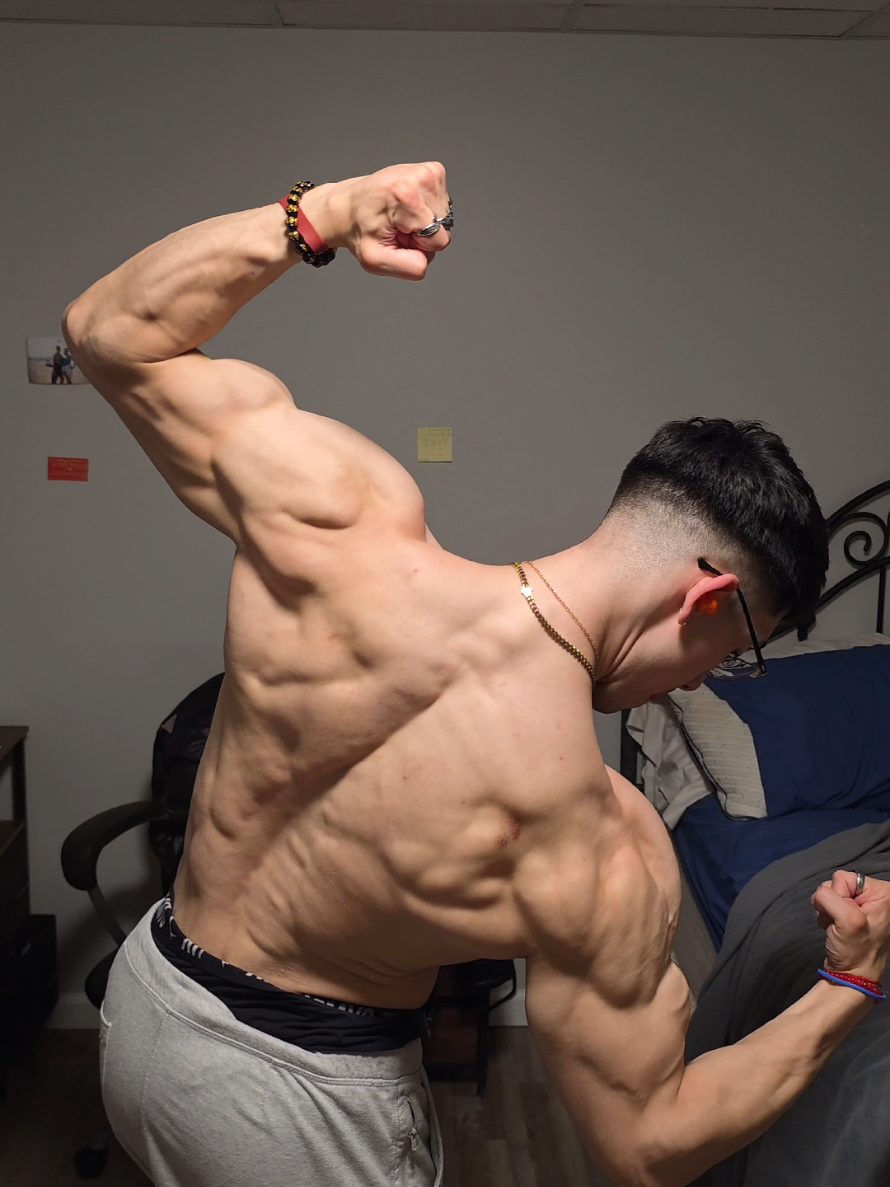 @JohnnyAestheticz