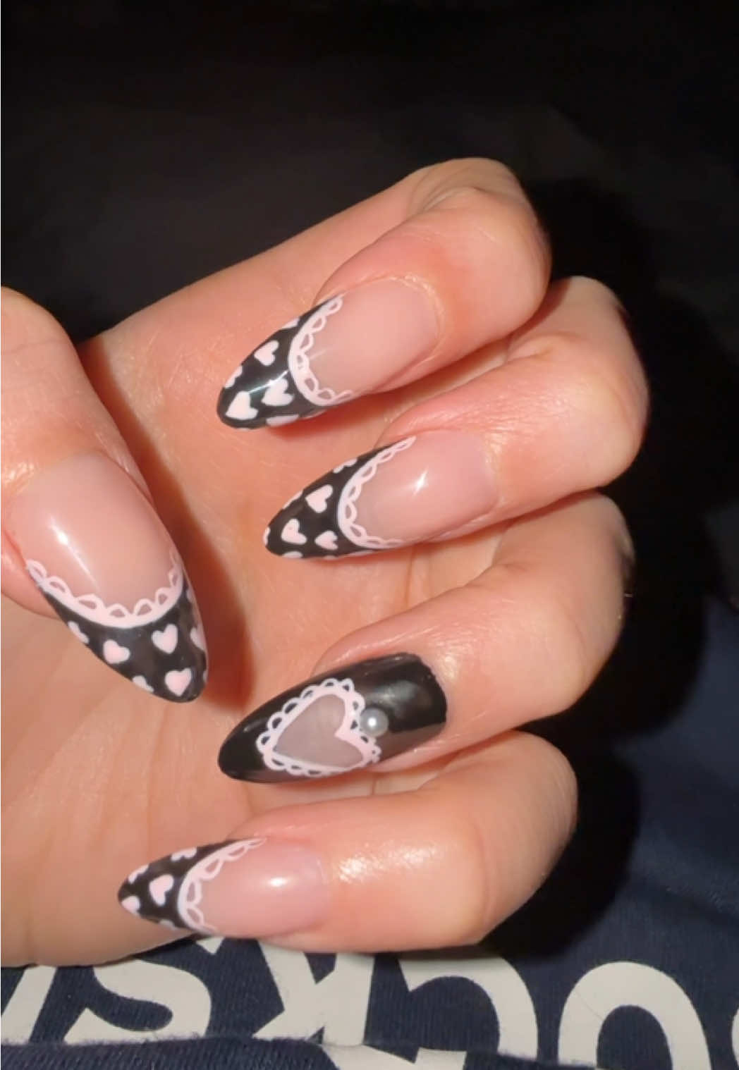 @Raegan Shae 🦇