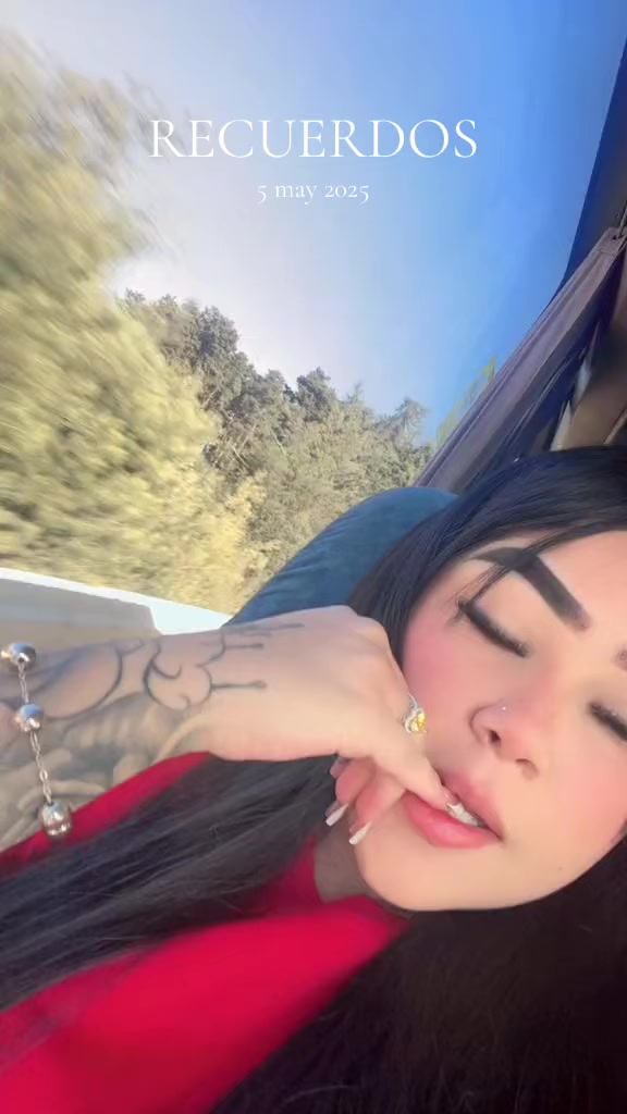 @𝓓𝓪𝓷𝓲𝓲 𝓻𝓸𝓾𝓼𝓼𝓮.👸🏻