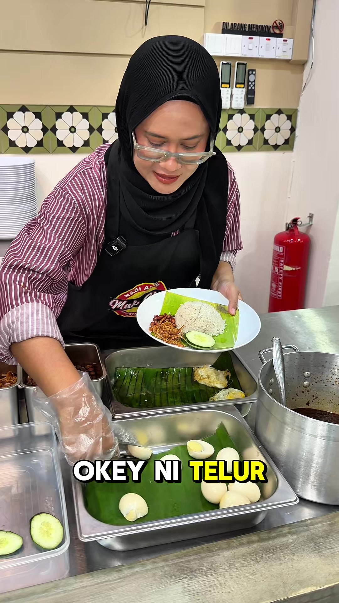 @Nasi Ayam Mak Chili