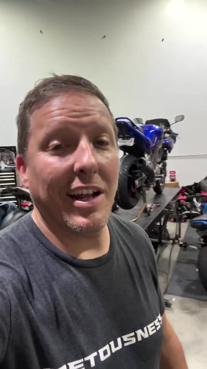 @MotoBros