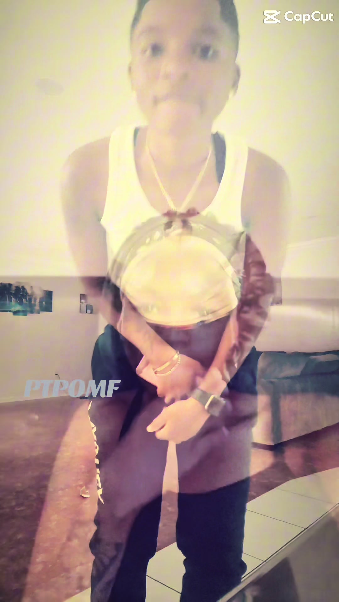 @foreveragirlkisser