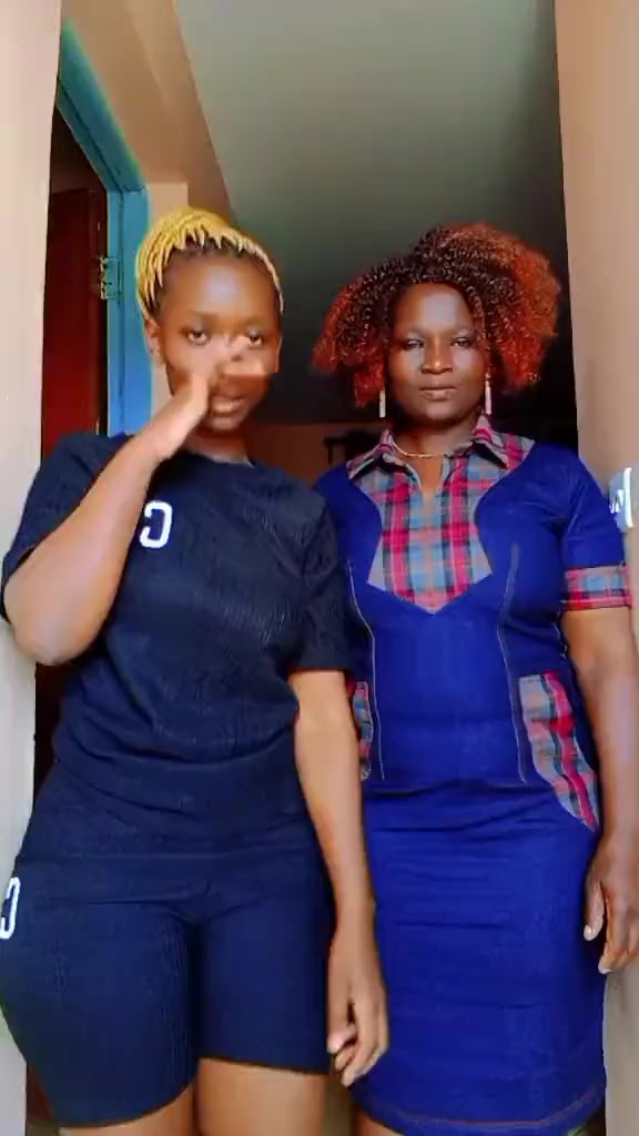 @Rosekwamboka