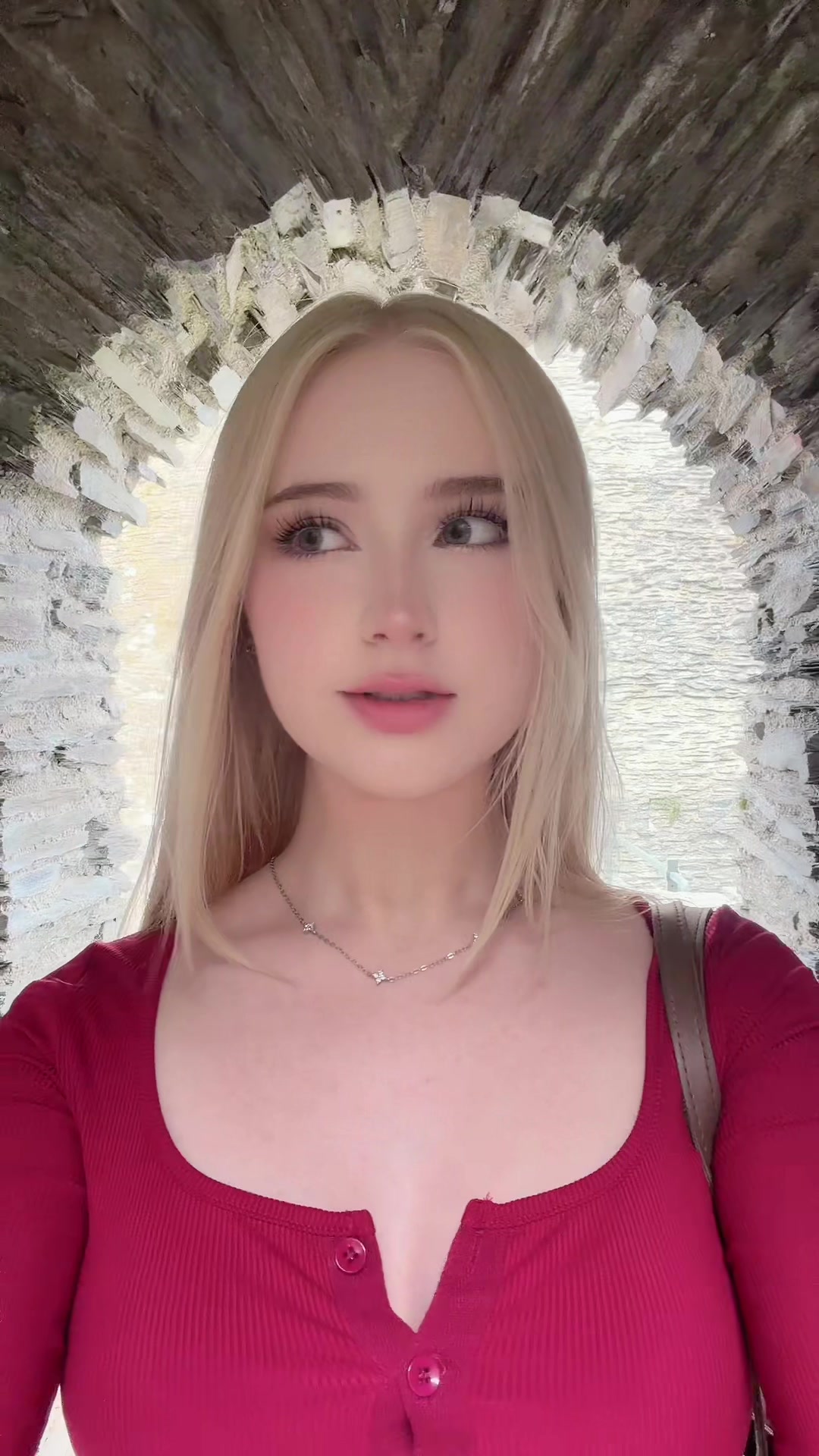 @Annabel Hughes 🦢🤍(mgmtbex)
