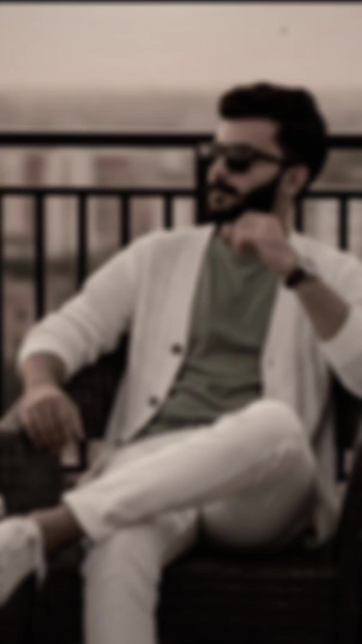@Mr_Qamar_09