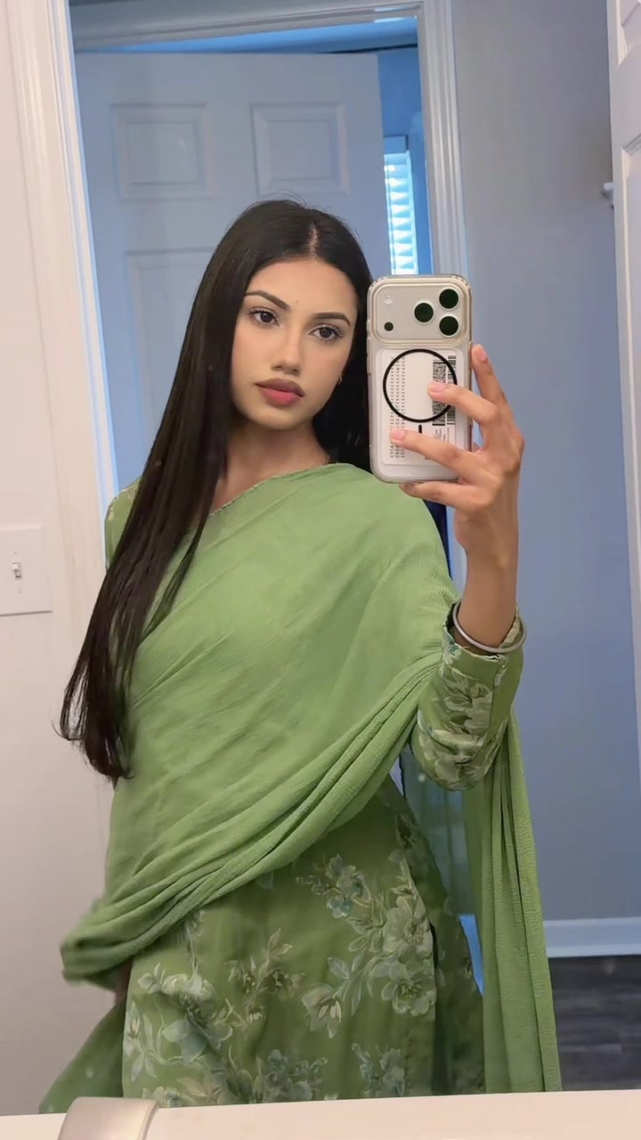 @🦢