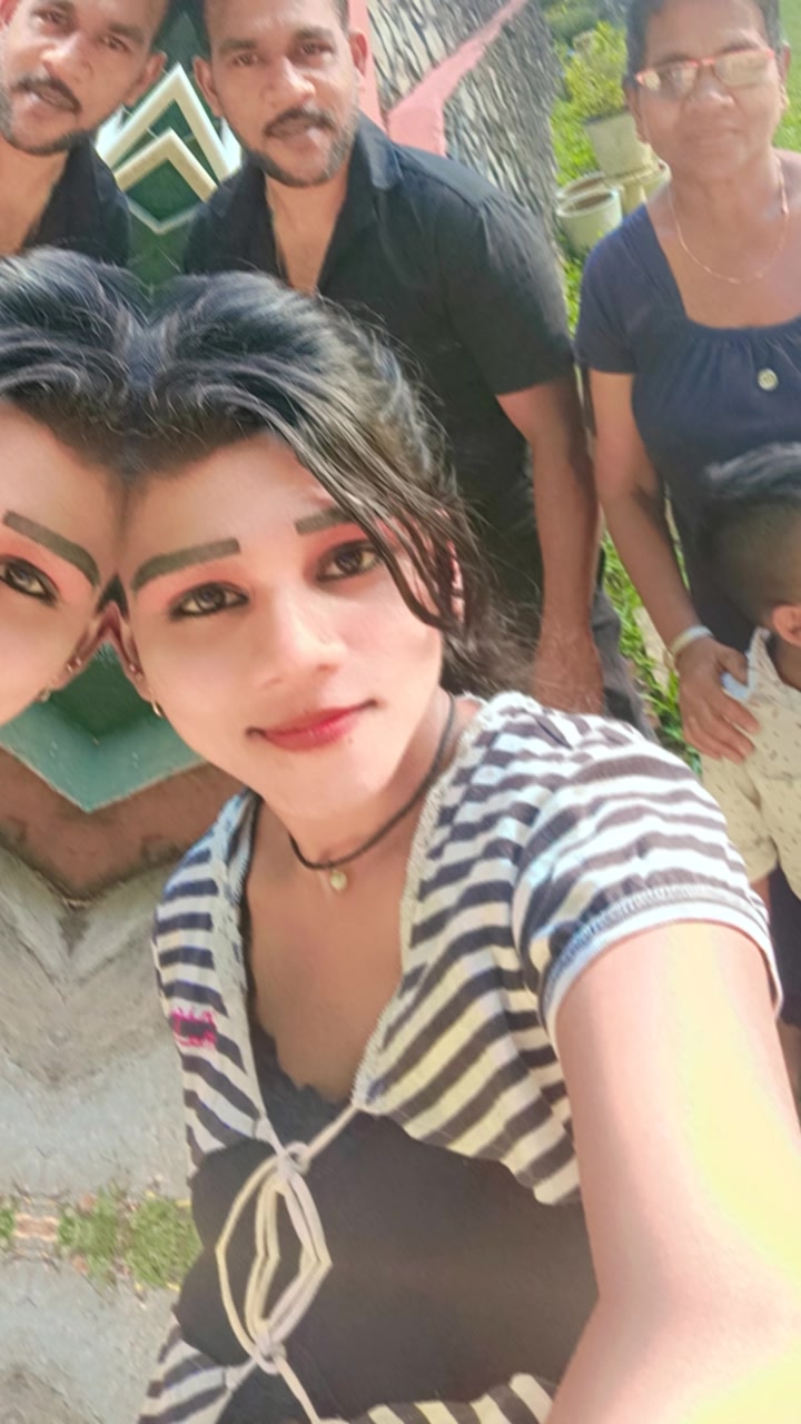 @Niyomi Thakshila