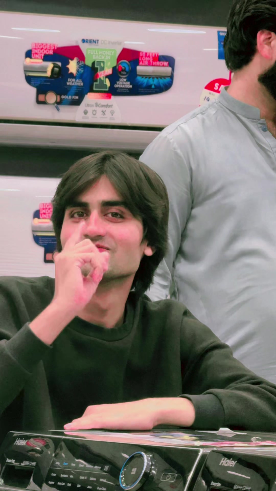 @Sheikh Ali Vlogs