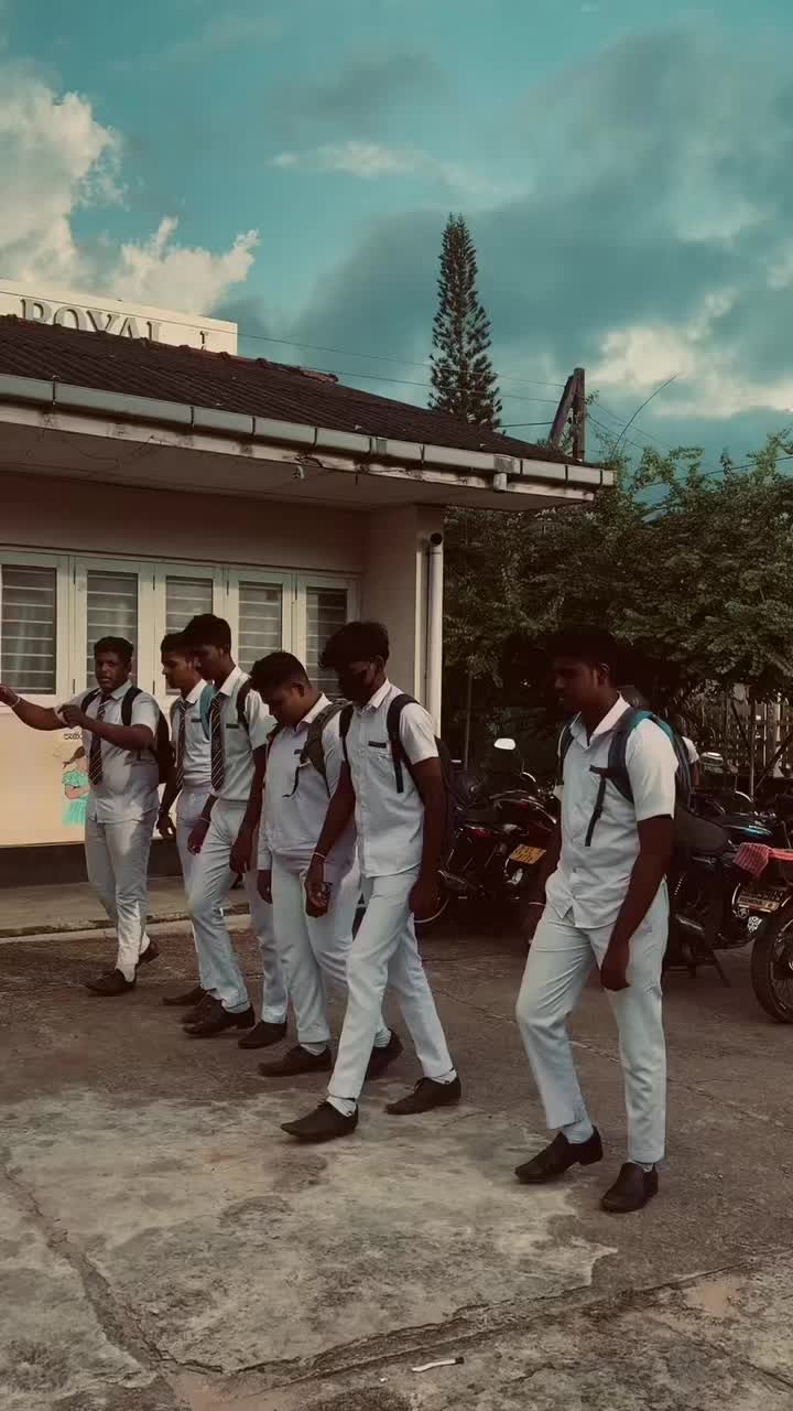 @Lᴀᴋsʜᴀɴ | 🇱🇰