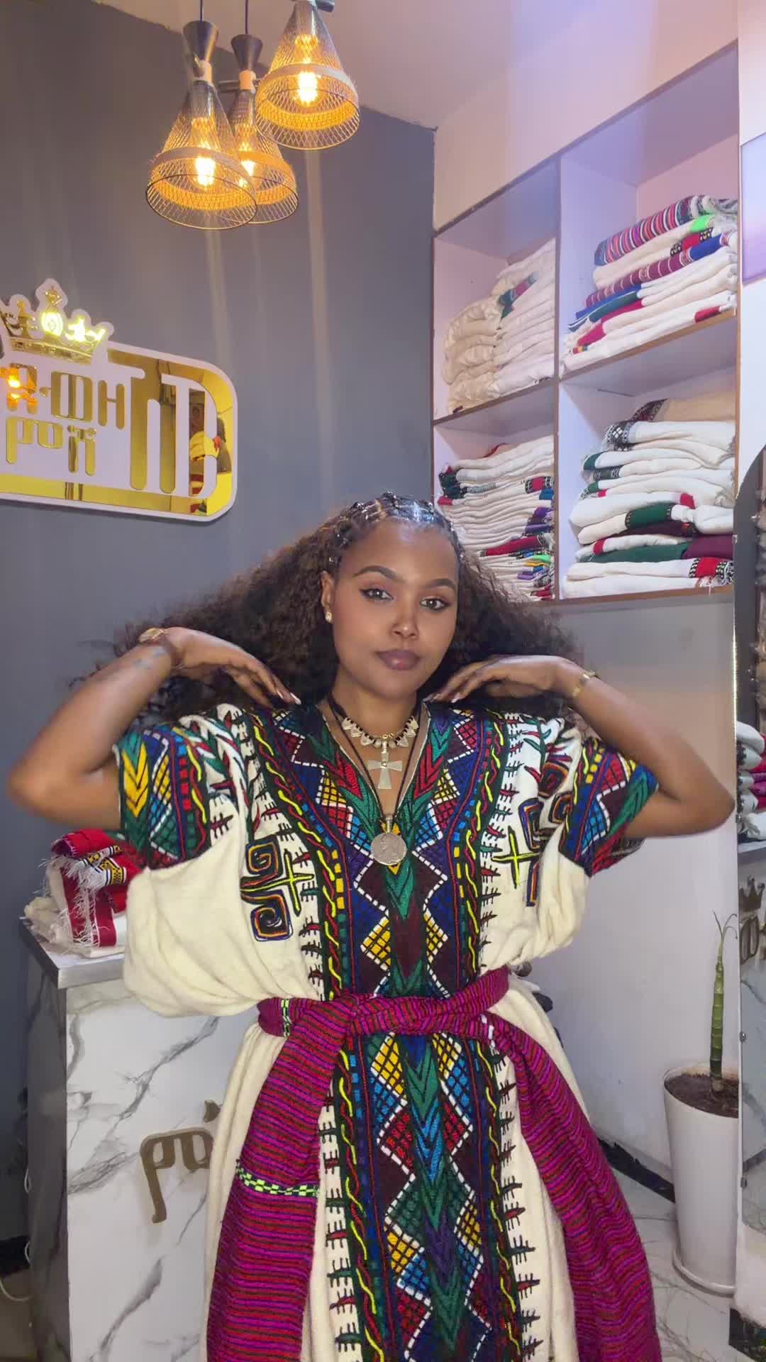 @ዚዚ / ዘውድ ሸማ 👸🦅