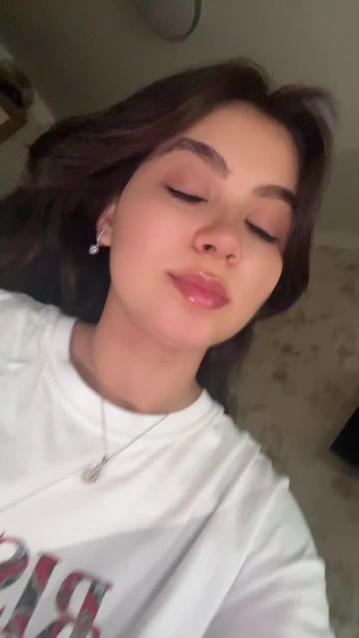 @Odelia💋