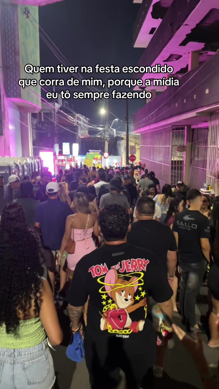 @Lauren B