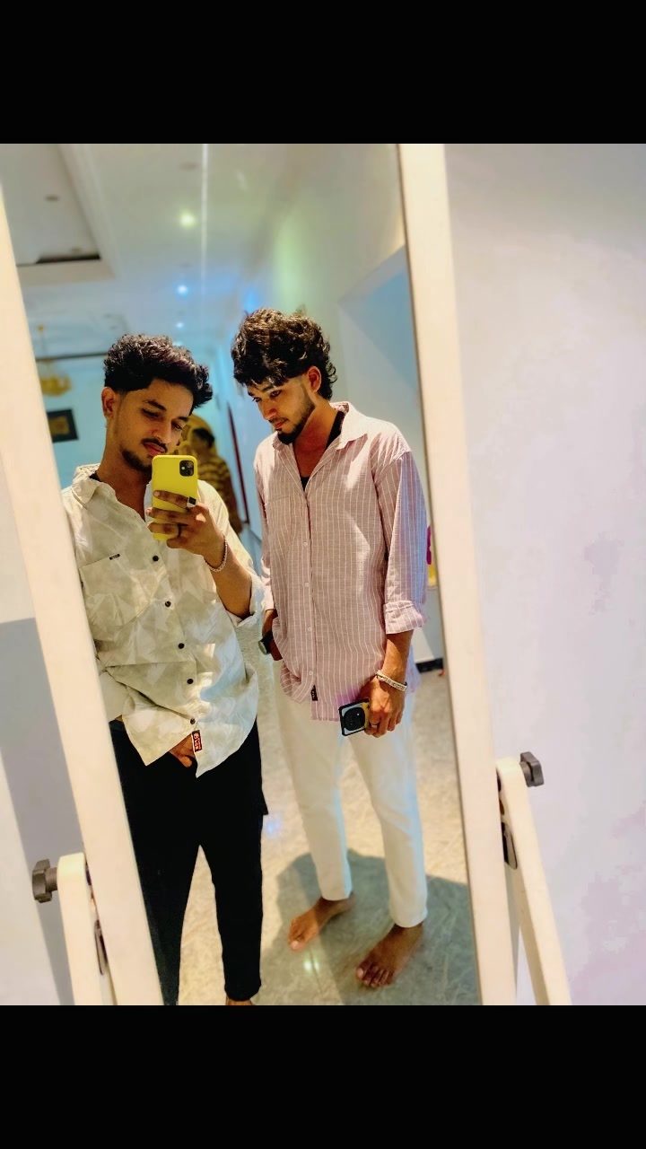 @🍒🪽𝑴𝒓.𝑺𝒂𝒎𝒎𝒖🦋🕊️