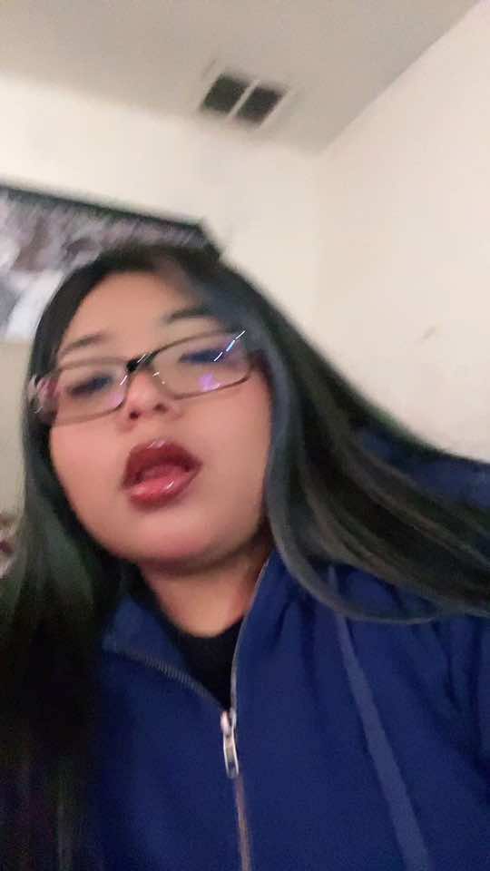 @🫐