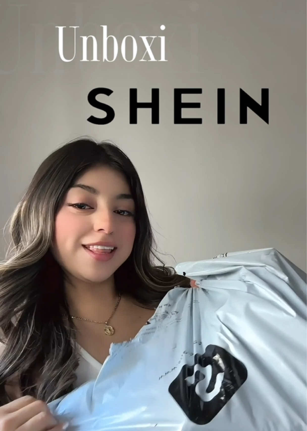 @Yaquǝlin Stǝǝlǝ |UGC beauty