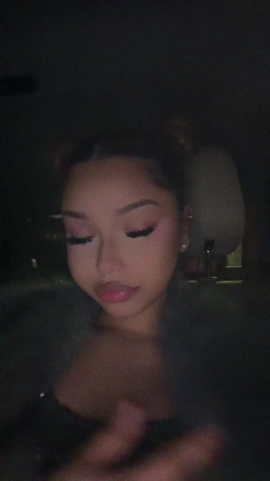 @Pyt_mailyn