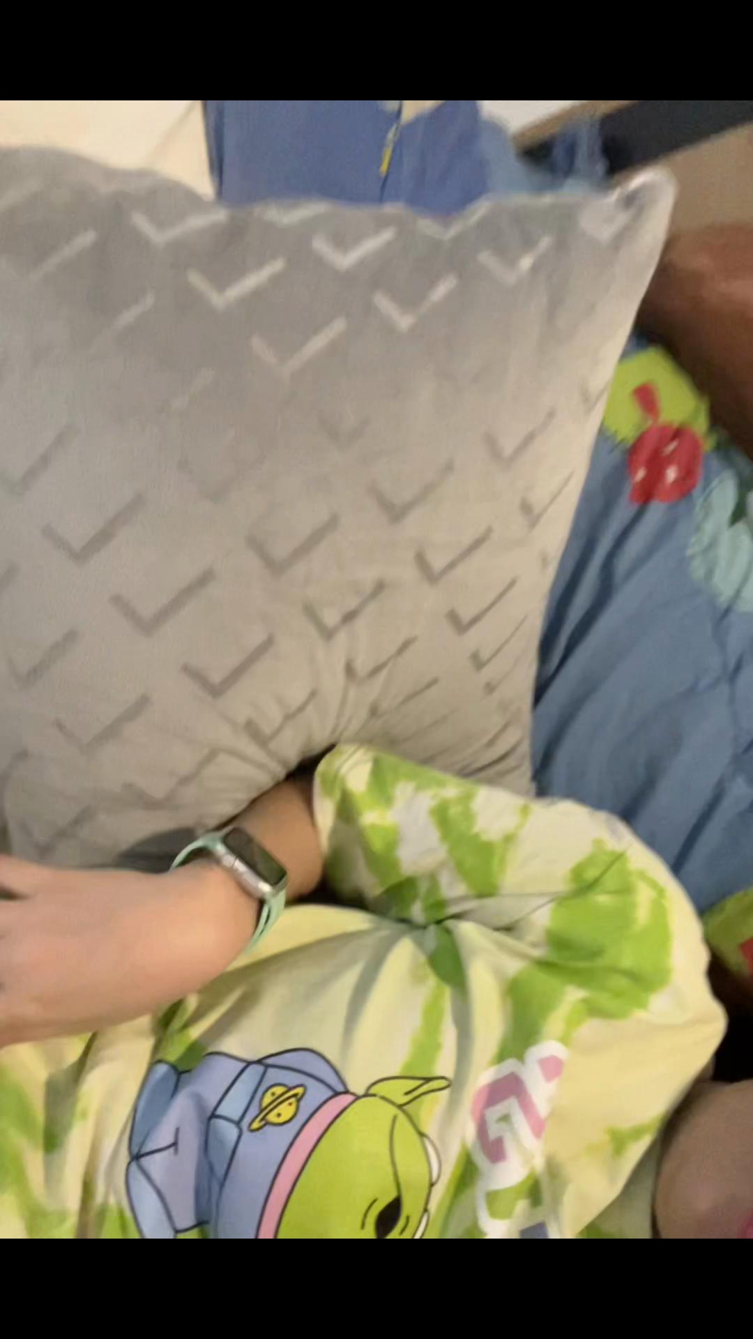 @AomzHappy