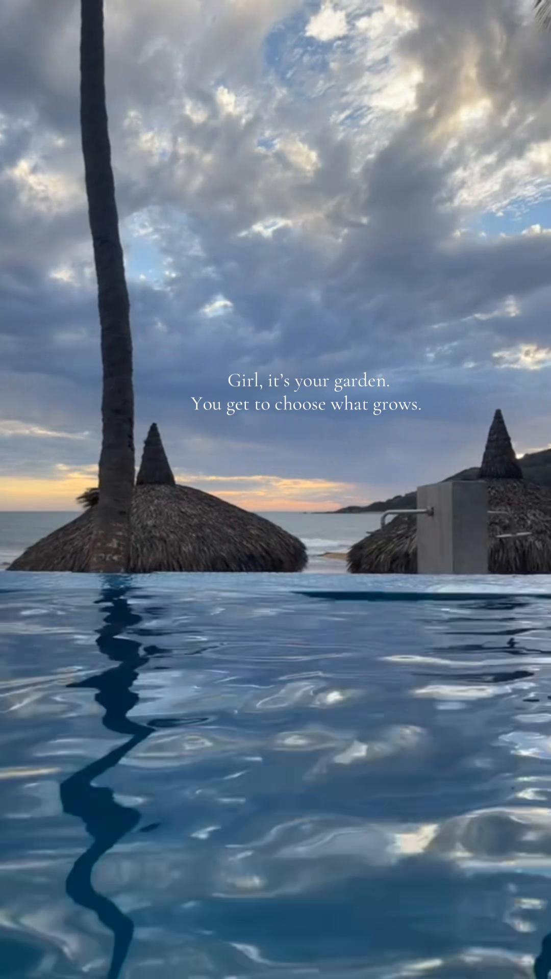@𝔹𝕒𝕪𝕎𝕚𝕥𝕙𝕂𝕣𝕪𝕤𝕥𝕒𝕝