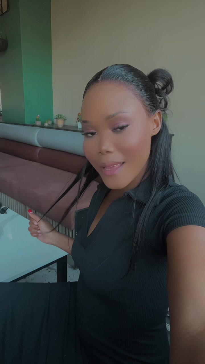 @Lala🇧🇼