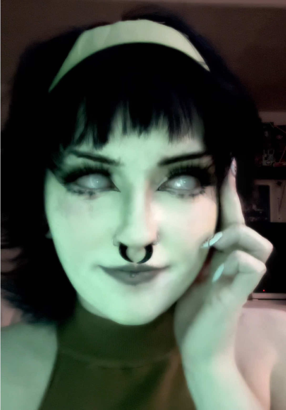 @✨