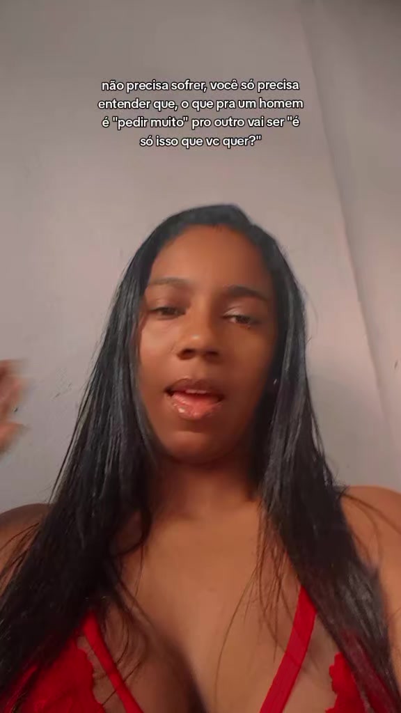 @scarlett_Estefane