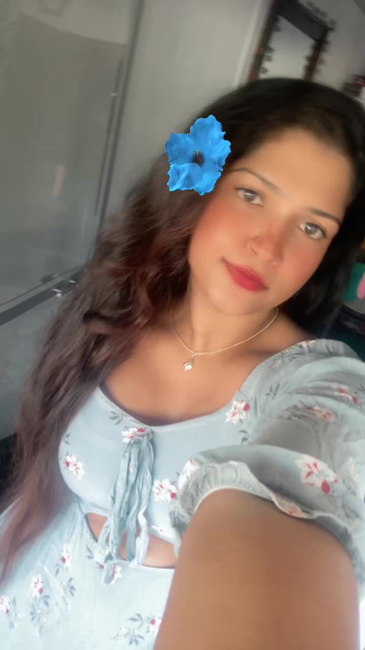 @Hansi----💗😙
