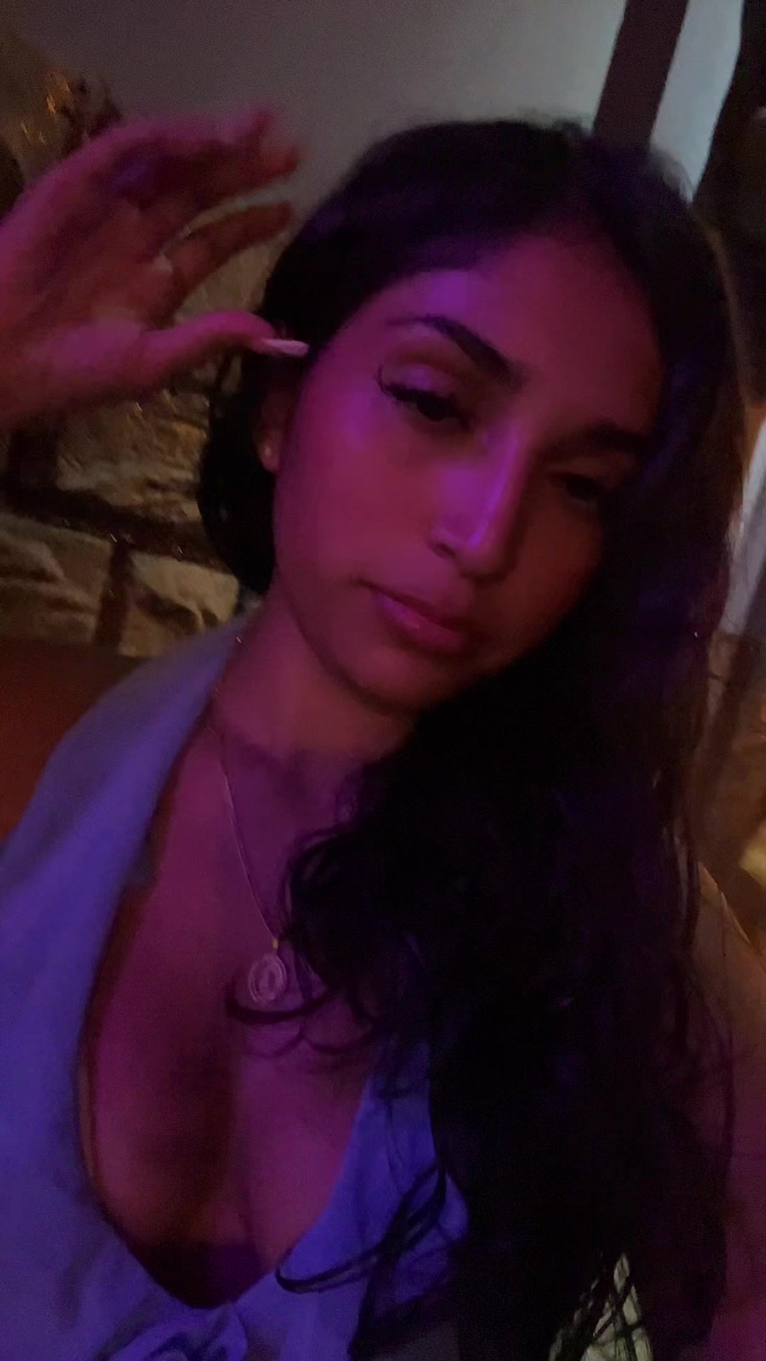 @angie