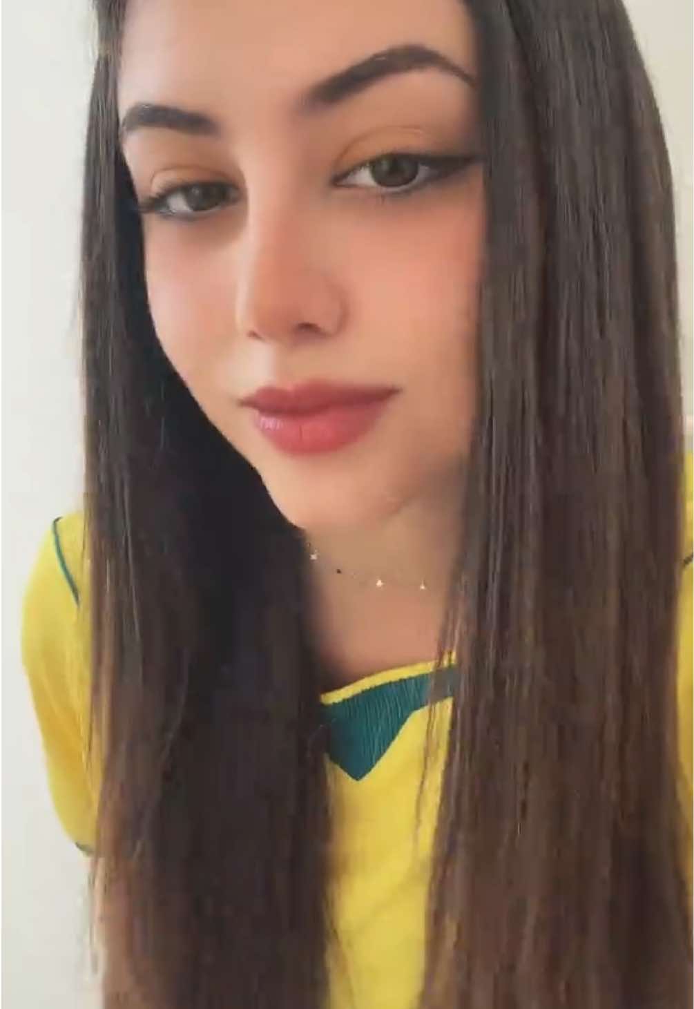 @Lara ❄️🥷