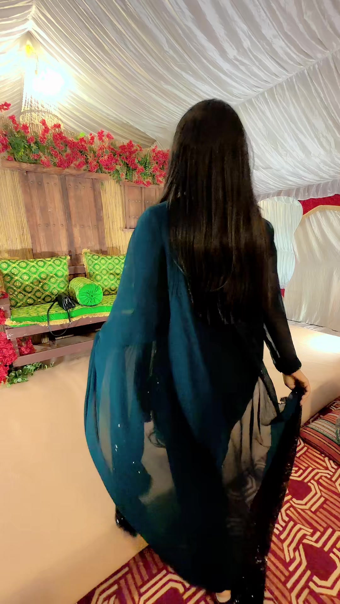 @Aaniyaa 🇦🇪